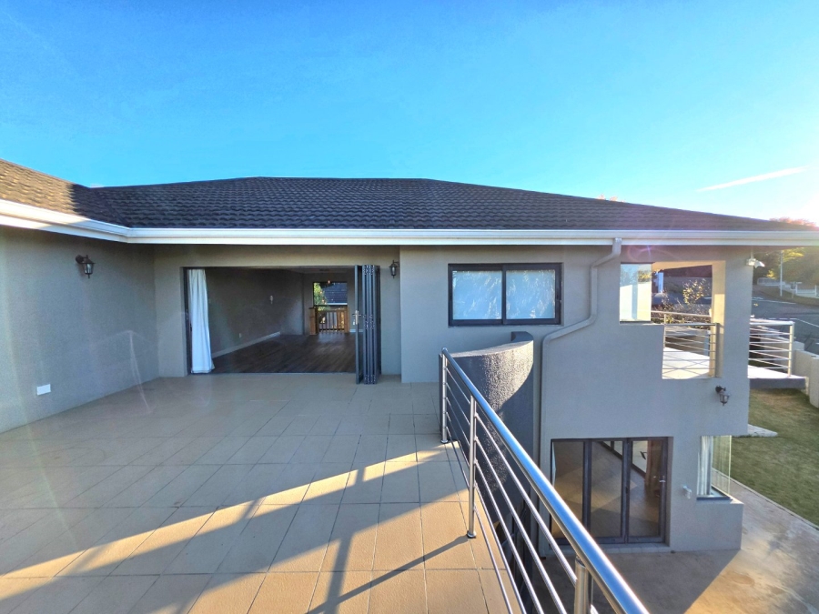 4 Bedroom Property for Sale in Eureka Free State